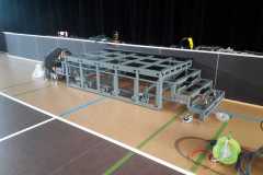 Konstrukcja stalowa schodów umieszczonych pod sceną - w trakcie montażu